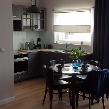 Apartament City View Wes Quality Suite Познан Екстериор снимка