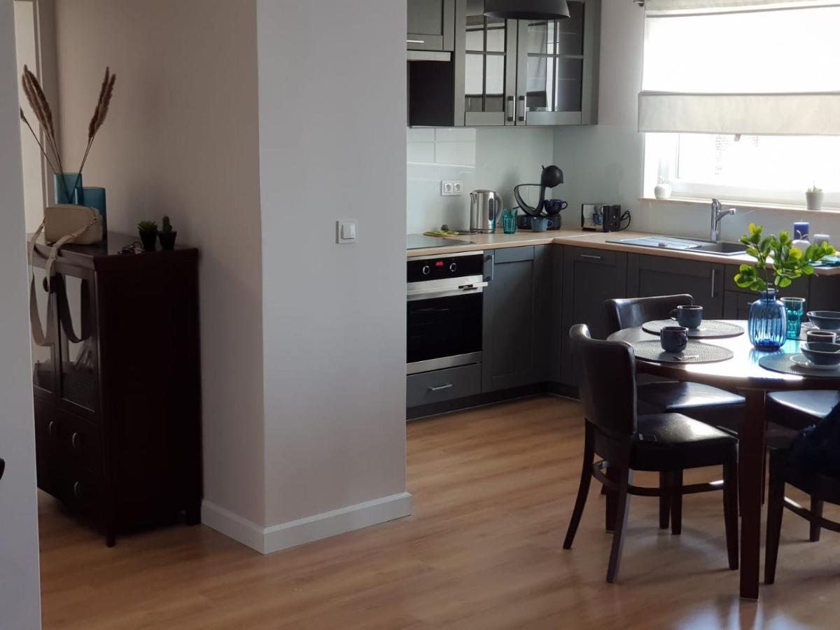 Apartament City View Wes Quality Suite Познан Екстериор снимка