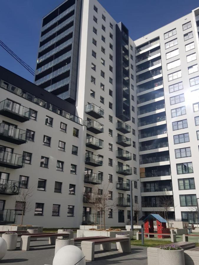 Apartament City View Wes Quality Suite Познан Екстериор снимка