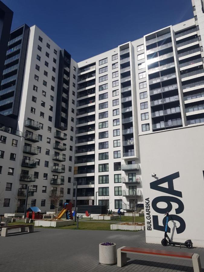 Apartament City View Wes Quality Suite Познан Екстериор снимка